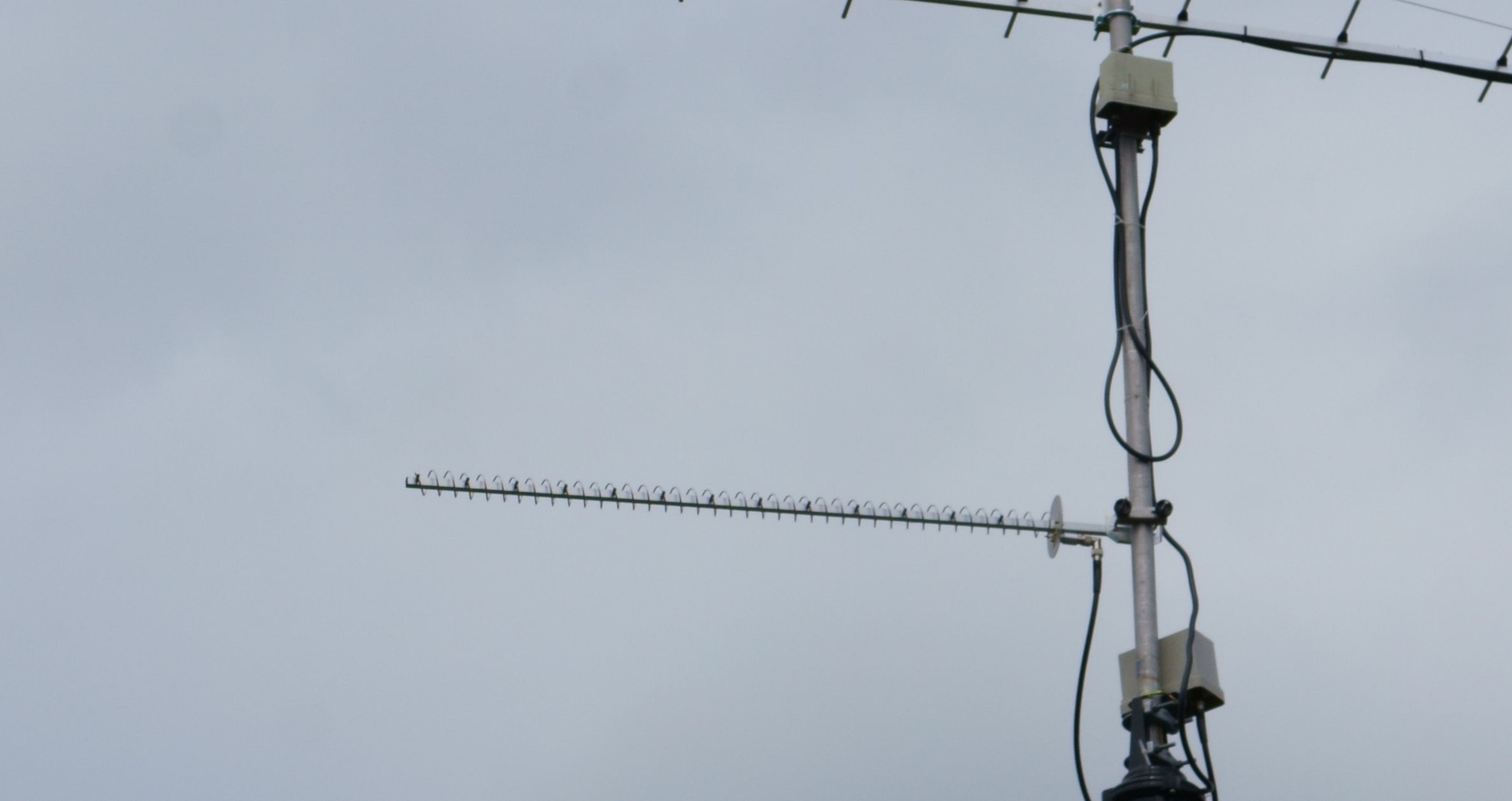 Antenne Parabole 100 Cm Visiosat 140880 | Sans LNB, Avec Support - Pour Réception Satellite